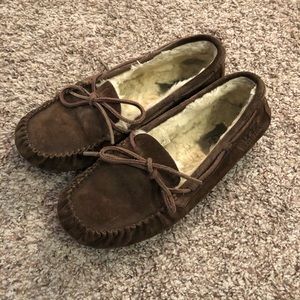 UGG brown Dakota slippers size 8